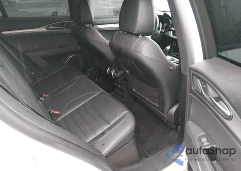 2022 Alfa Romeo Stelvio Veloce Ti Awd z USA, uszkodzony, nr VIN ZASPAKBN9N7D43640